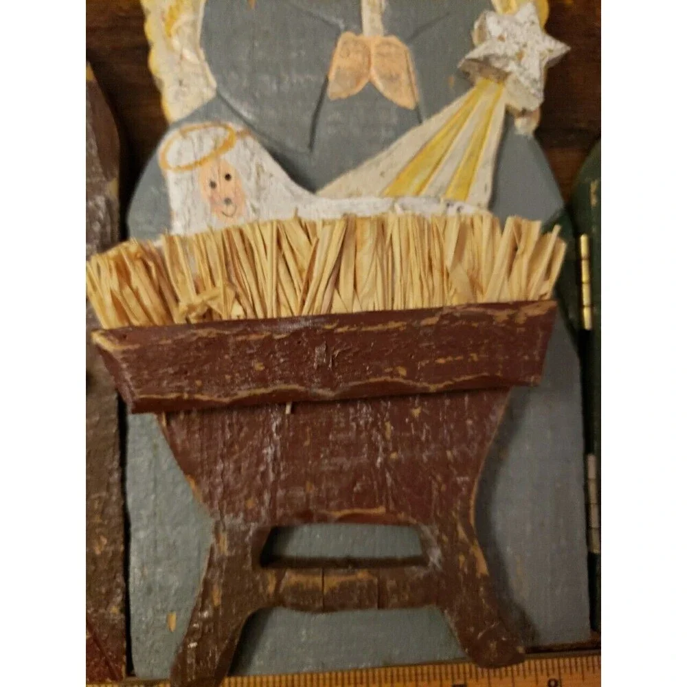Nativity Wood Painted Trifold Folk Art Christmas Triptych Manger Creche Holiday